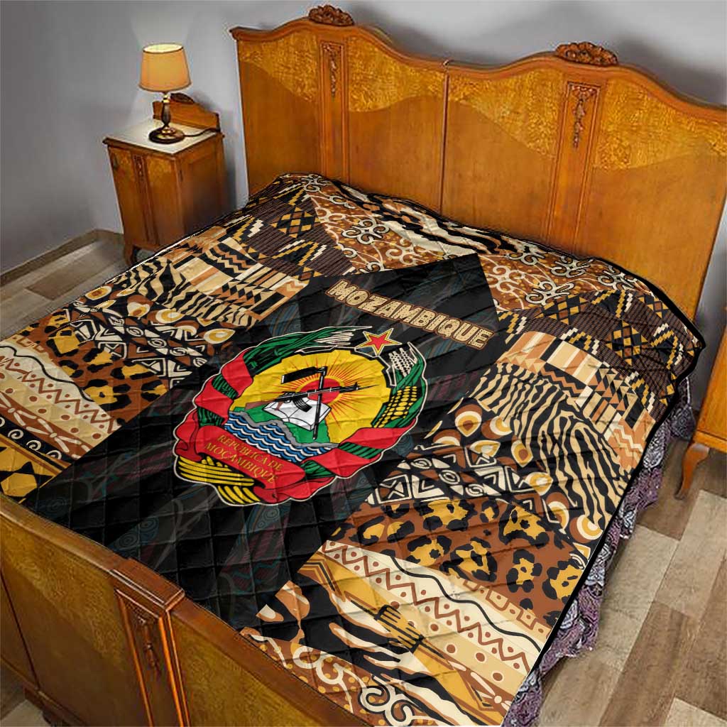 Mozambique Quilt with Black Brown Tribal Design and National Emblem - Wonder Print Shop