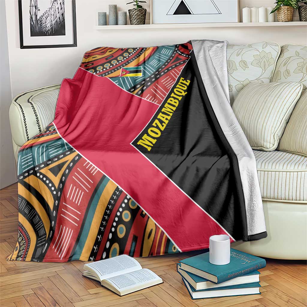 Mozambique Blanket with Red Black Geometric Design and Tribal Pattern - Wonder Print Shop