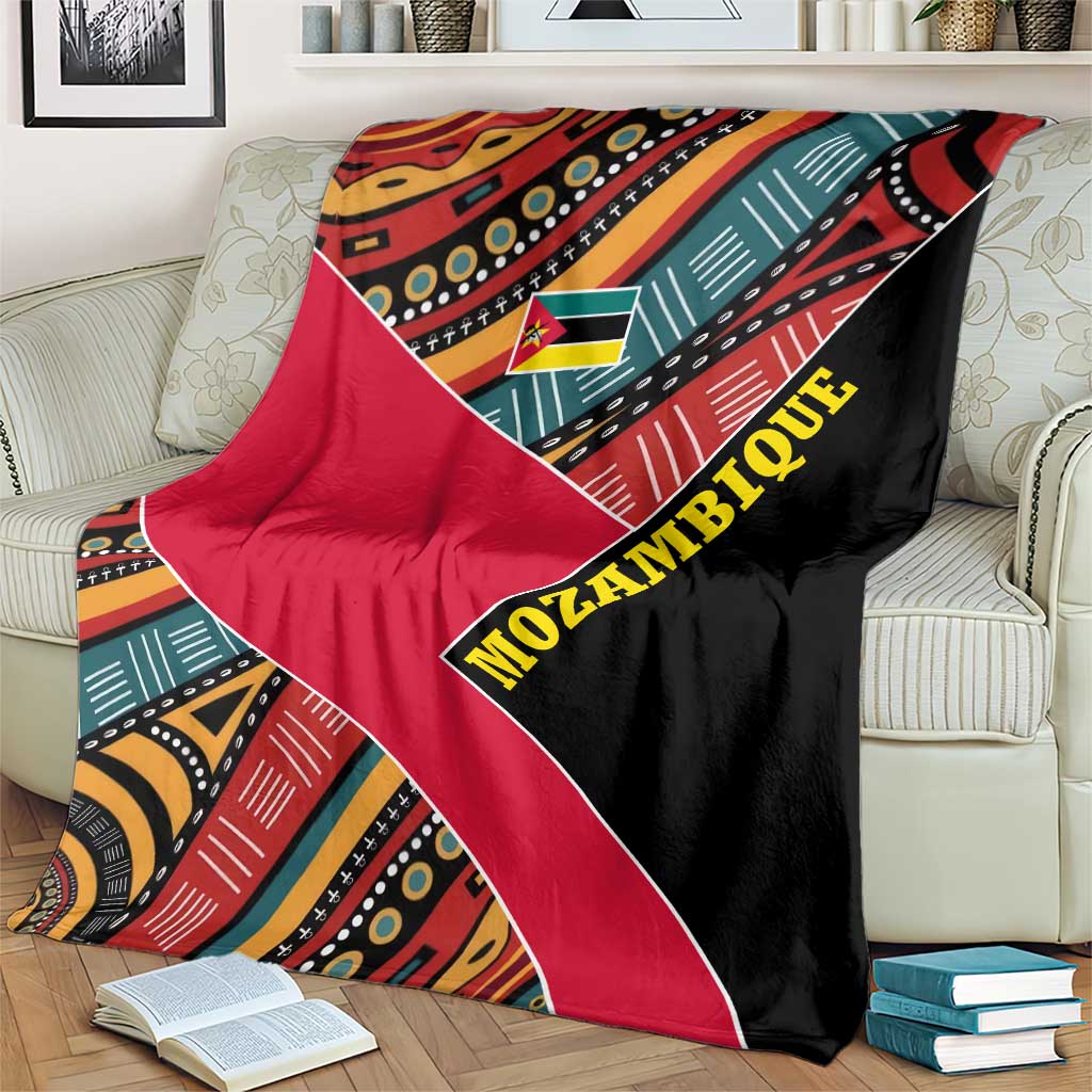 Mozambique Blanket with Red Black Geometric Design and Tribal Pattern - Wonder Print Shop