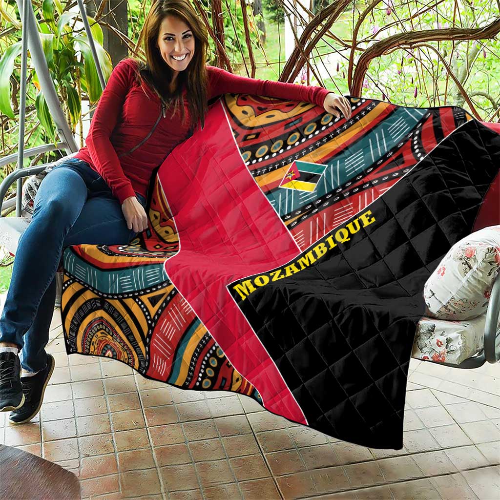 Mozambique Quilt with Red Black Geometric Design and Tribal Pattern - Wonder Print Shop