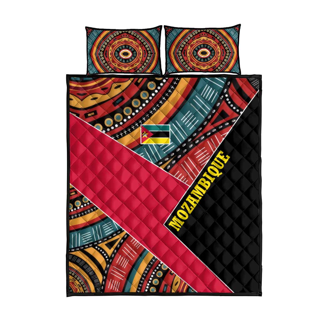 Mozambique Quilt Bed Set with Red Black Geometric Design and Tribal Pattern - Wonder Print Shop