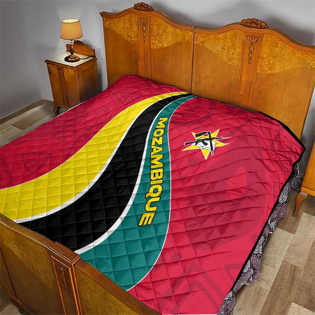 Mozambique Quilt with Red Yellow Green Wave Design and National Emblem - Wonder Print Shop