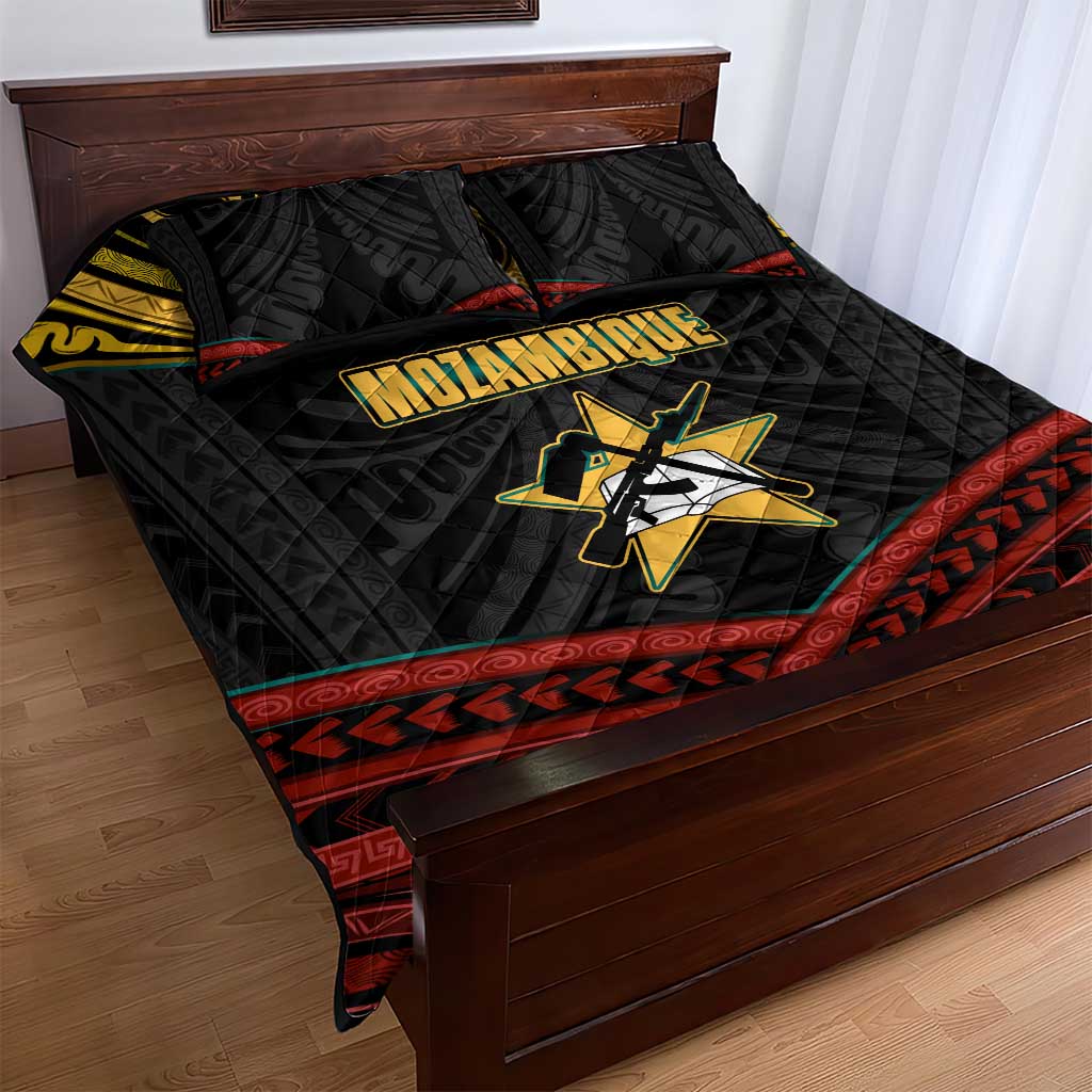 Mozambique Quilt Bed Set with Black Red Tribal Design and National Map Pattern - Wonder Print Shop