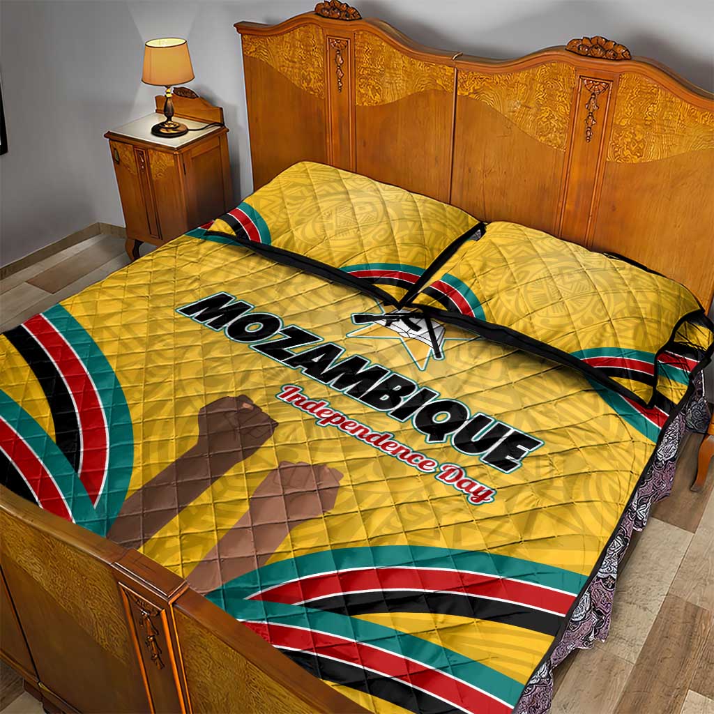 Mozambique Quilt Bed Set with Yellow Red Green Swirl Design and Independence Day - Wonder Print Shop