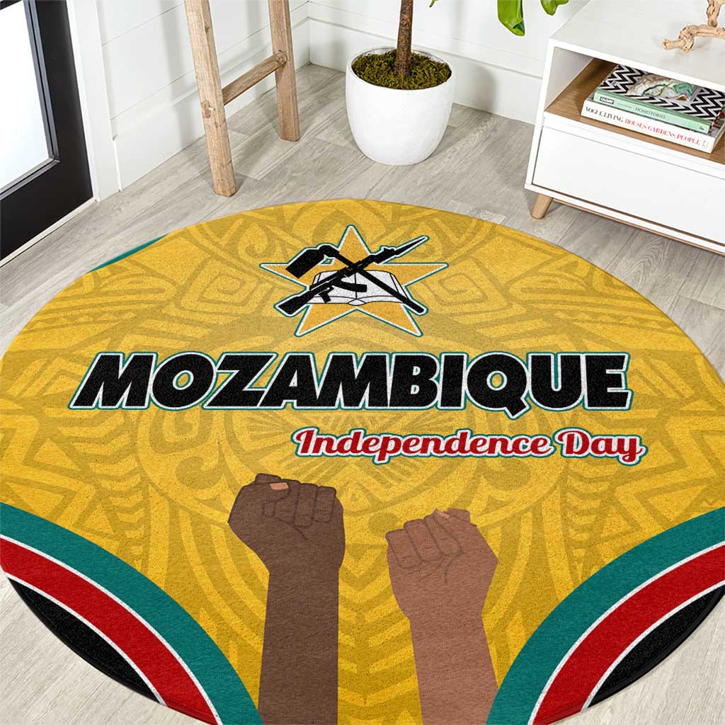 Mozambique Round Carpet with Yellow Red Green Swirl Design and Independence Day - Wonder Print Shop