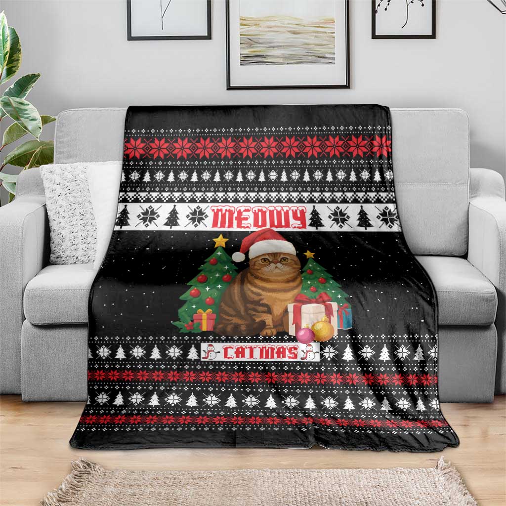Meowy Catmas Blanket with Tabby Cat Santa Hat and Christmas Tree Gift Pattern Design - Wonder Print Shop