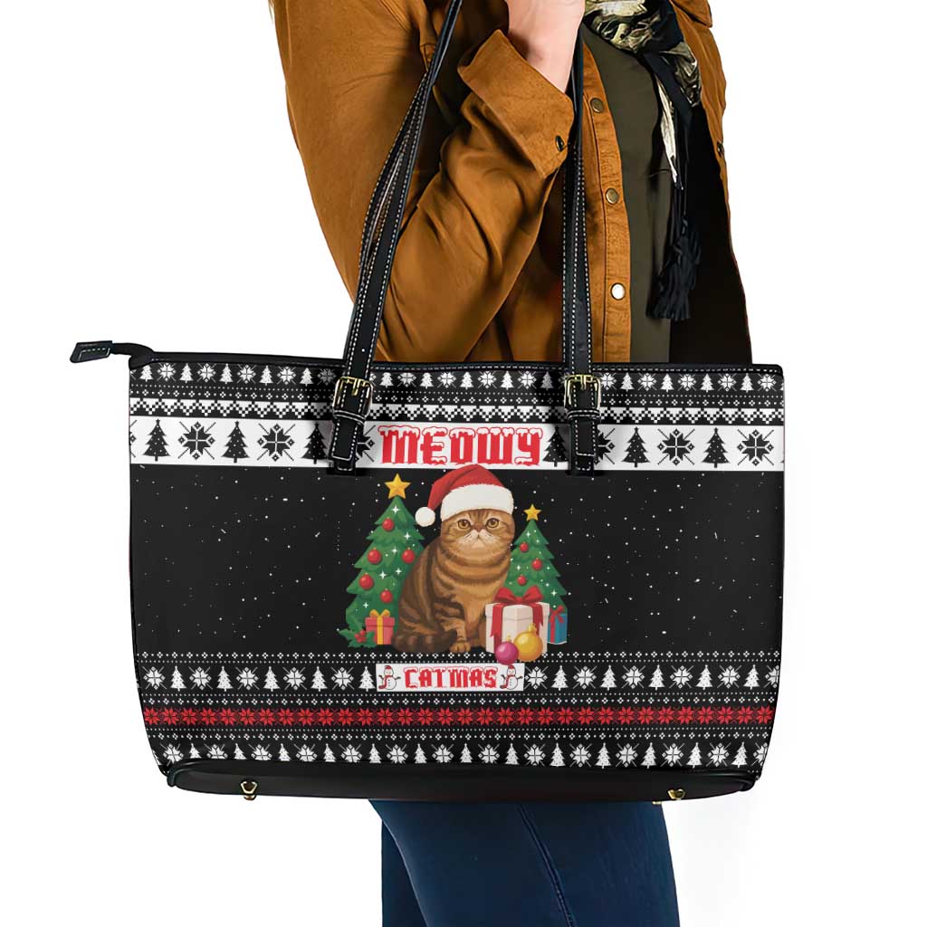 Meowy Catmas Leather Tote Bag with Tabby Cat Santa Hat and Christmas Tree Gift Pattern Design - Wonder Print Shop