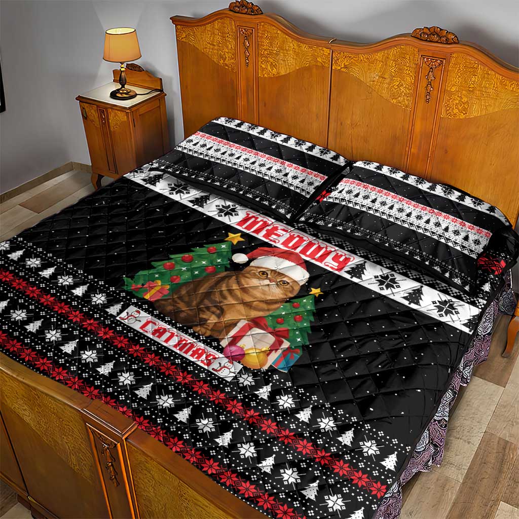 Meowy Catmas Quilt Bed Set with Tabby Cat Santa Hat and Christmas Tree Gift Pattern Design - Wonder Print Shop