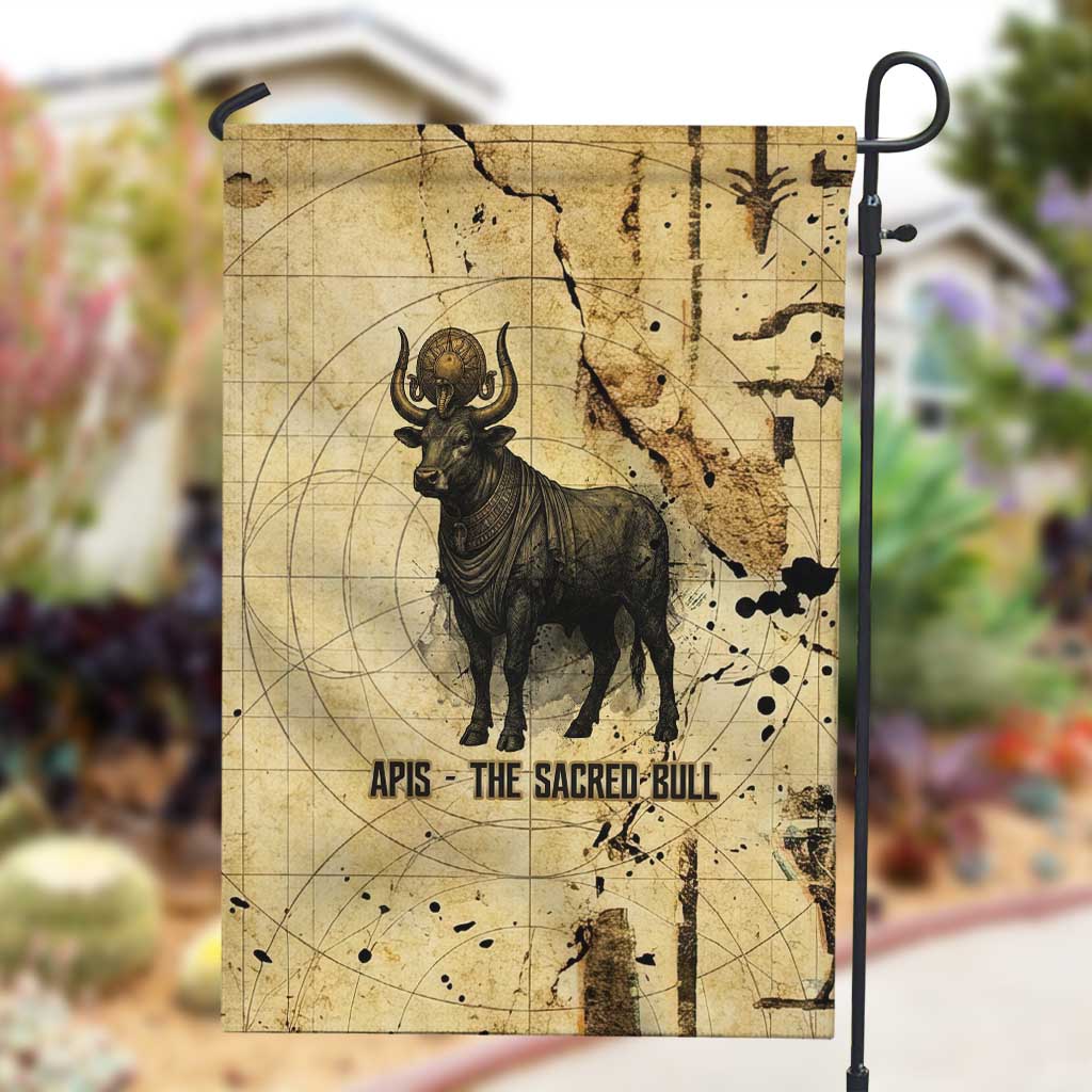 Apis Garden Flag Ancient Egyptian Papyrus Map, Egyptian Crown Bull Illustration - Wonder Print Shop