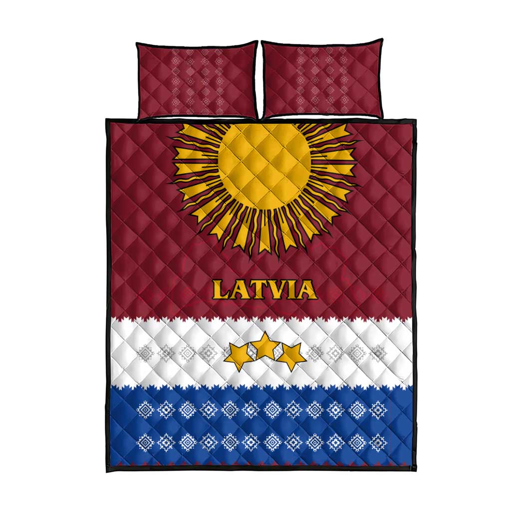 Latvia Quilt Bed Set with Three Stars Design and Traditional Pattern Details