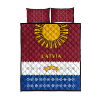 Latvia Quilt Bed Set with Three Stars Design and Traditional Pattern Details