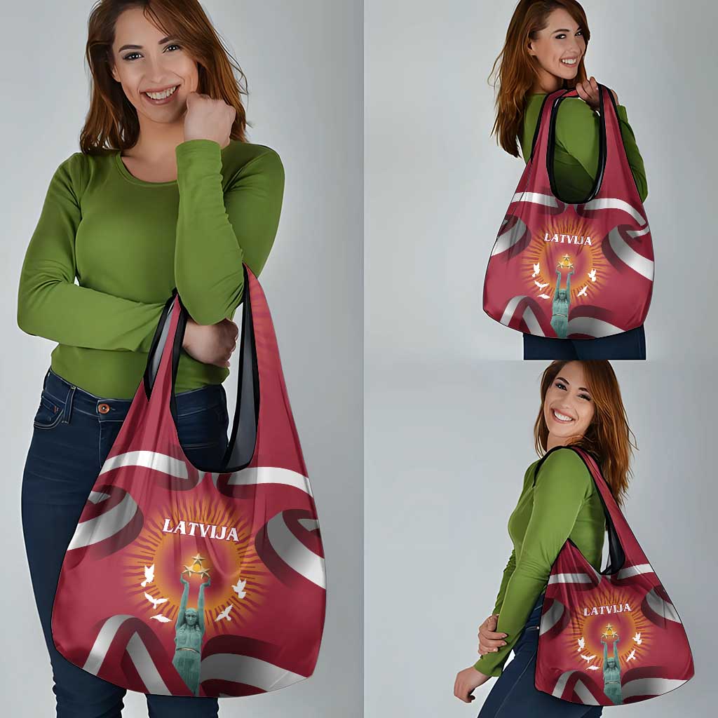 Latvia Grocery Bag with Freedom Monument and Doves Graphic – 18 November 1918 Design