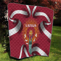 Latvia Quilt with Freedom Monument and Doves Graphic – 18 November 1918 Design