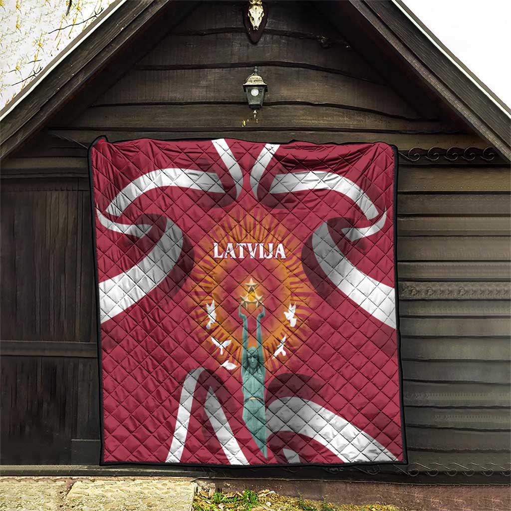 Latvia Quilt with Freedom Monument and Doves Graphic – 18 November 1918 Design