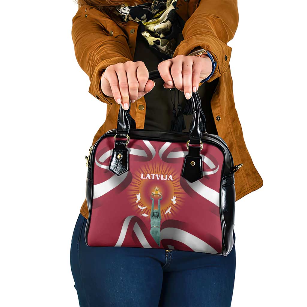 Latvia Shoulder Handbag with Freedom Monument and Doves Graphic – 18 November 1918 Design