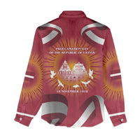 Latvia Women Casual Shirt with Freedom Monument and Doves Graphic – 18 November 1918 Design