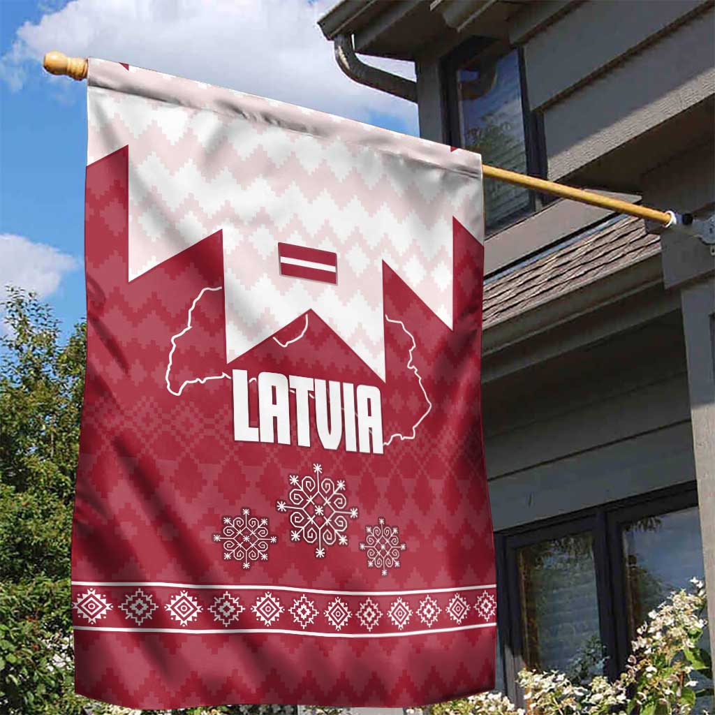 Latvia Garden Flag with National Coat of Arms and Knit Pattern – Three Stars One Heart Design