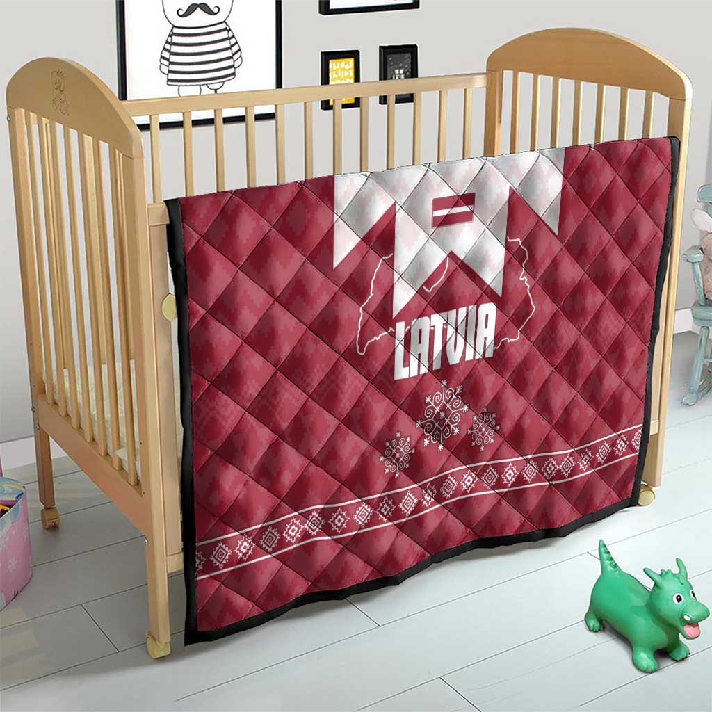 Latvia Quilt with National Coat of Arms and Knit Pattern – Three Stars One Heart Design