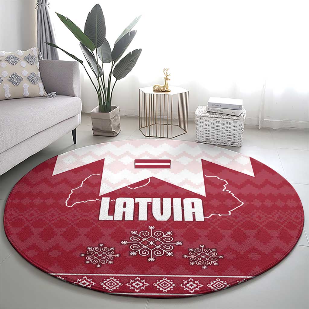 Latvia Round Carpet with National Coat of Arms and Knit Pattern – Three Stars One Heart Design