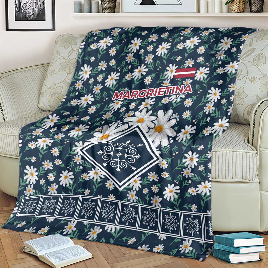Latvia Blanket with Margrietina Daisy and Ethnic Pattern – Latvia in Bloom Floral Design