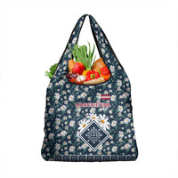 Latvia Grocery Bag with Margrietina Daisy and Ethnic Pattern – Latvia in Bloom Floral Design