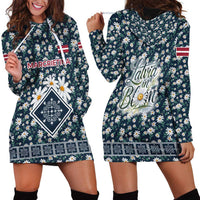 Latvia Hoodie Dress with Margrietina Daisy and Ethnic Pattern – Latvia in Bloom Floral Design