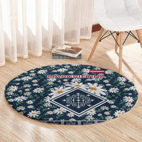 Latvia Round Carpet with Margrietina Daisy and Ethnic Pattern – Latvia in Bloom Floral Design
