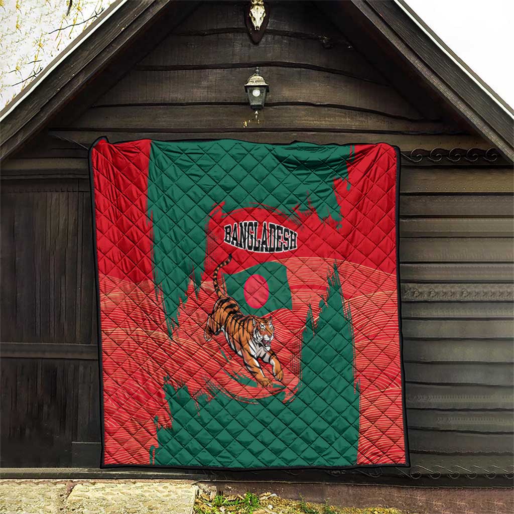 Bangladesh Flag Quilt with Royal Bengal Tiger Design
