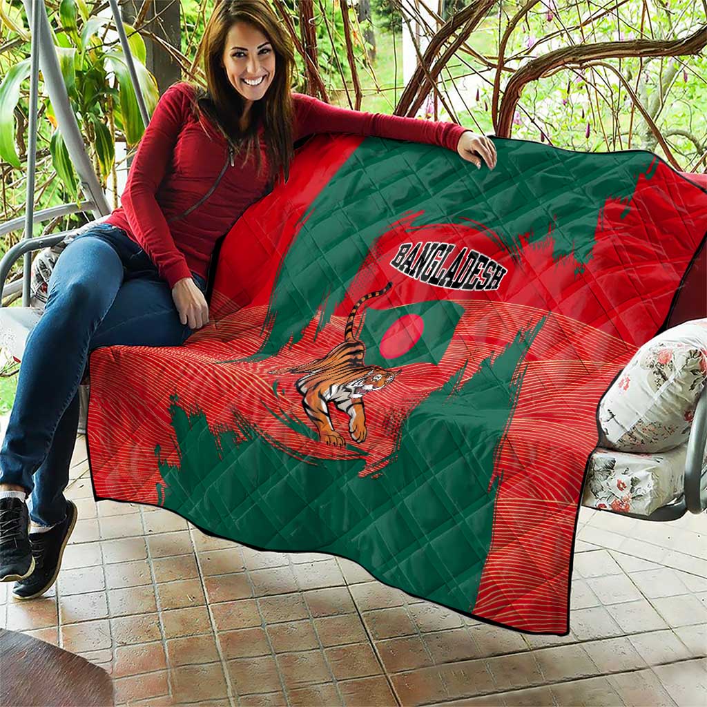 Bangladesh Flag Quilt with Royal Bengal Tiger Design