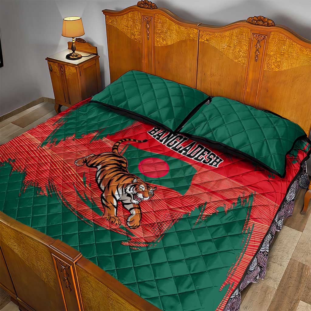 Bangladesh Flag Quilt Bed Set with Royal Bengal Tiger Design