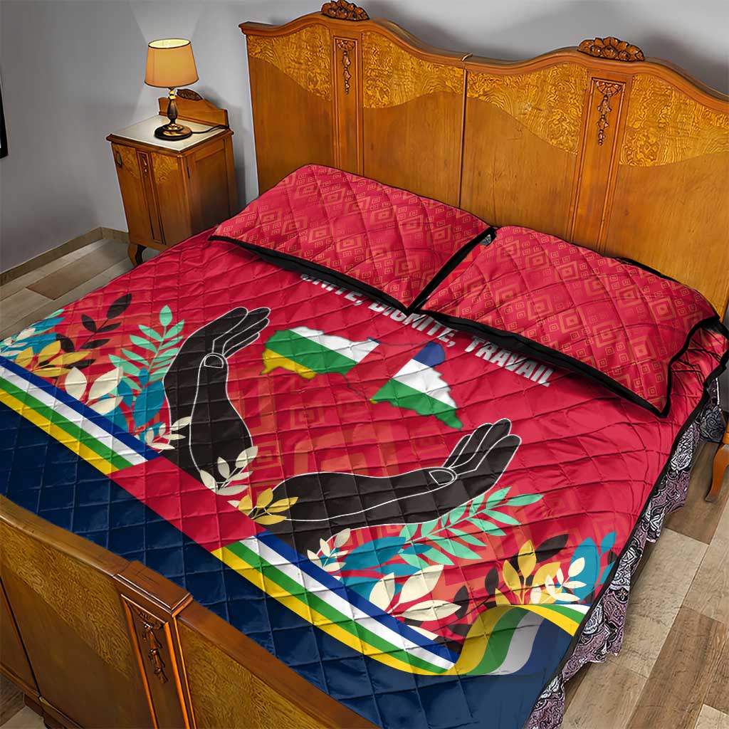 Central African Republic Quilt Bed Set with Red Blue Green Tribal Design and National Flag - Wonder Print Shop