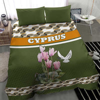 Cyprus Bedding Set with Cyclamen Flower Illustration Design and National Emblem - Wonder Print Shop