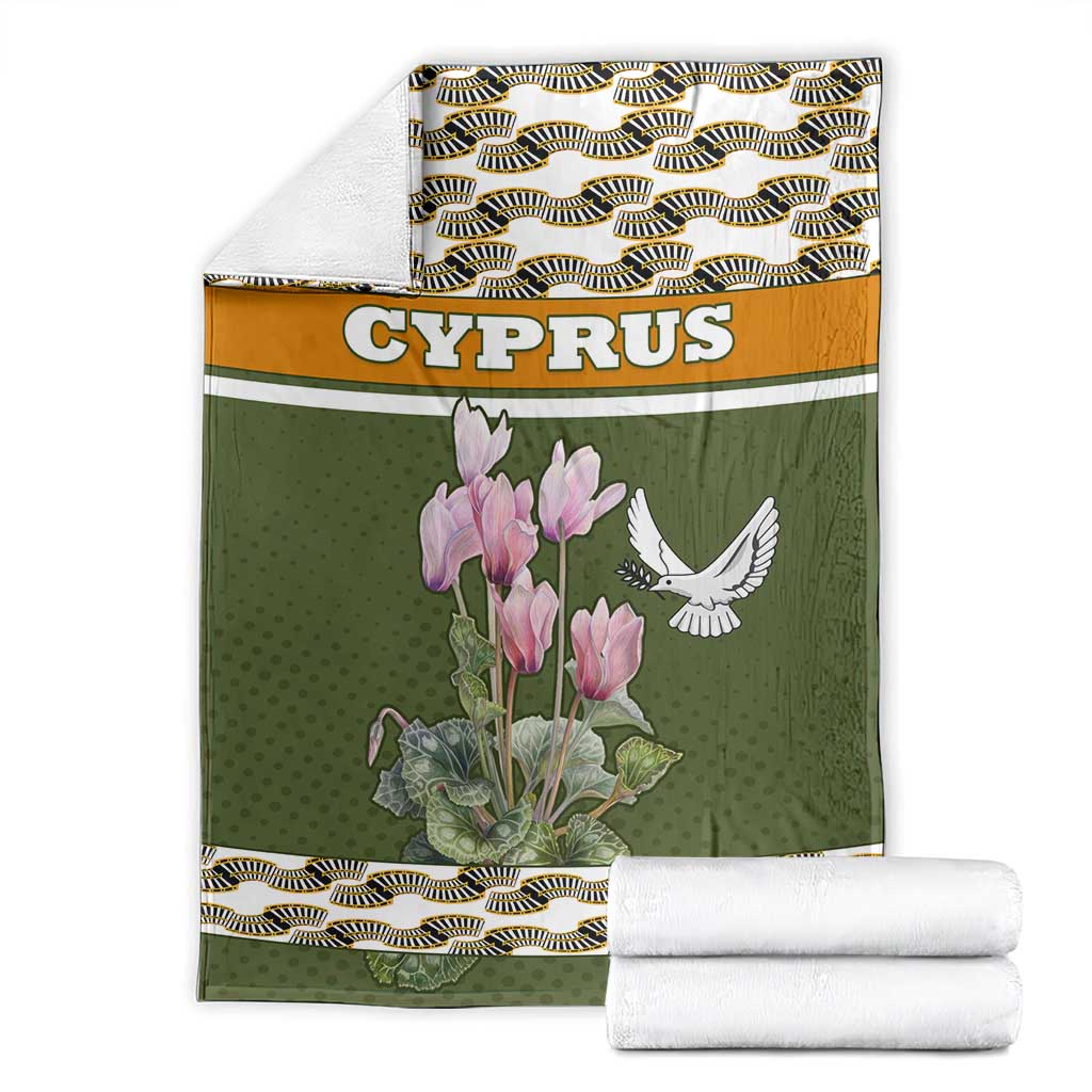 Cyprus Blanket with Cyclamen Flower Illustration Design and National Emblem - Wonder Print Shop