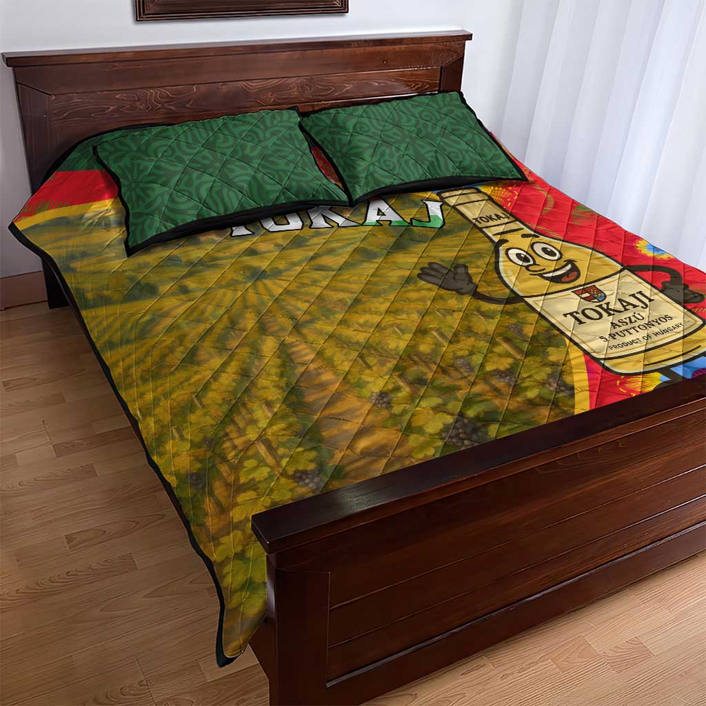 Hungary Quilt Bed Set with Tokaj Vineyard Illustration Design and Grape Wine - Wonder Print Shop