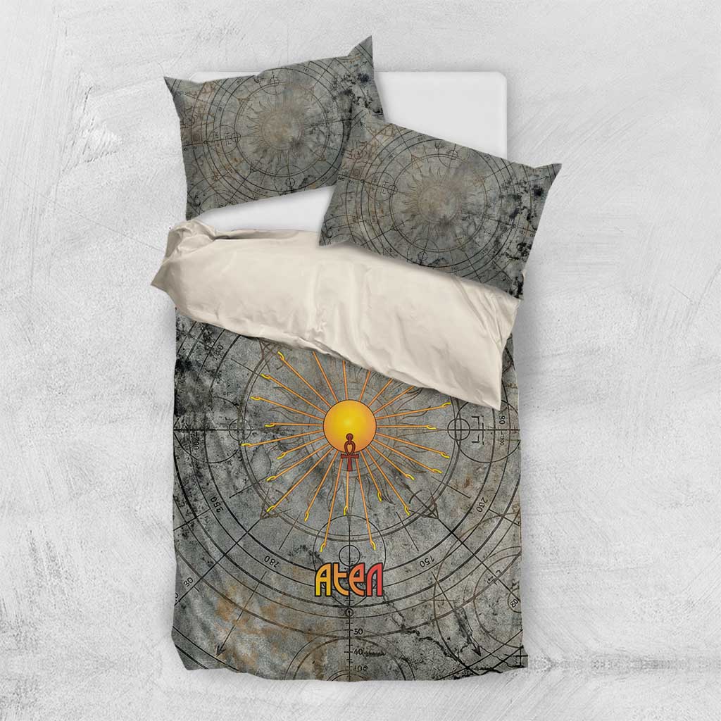 Aten Ancient Egyptian Bedding Set with Gray Astronomical Chart, Radiant Sun Disc Emblem, and Ankh - Wonder Print Shop