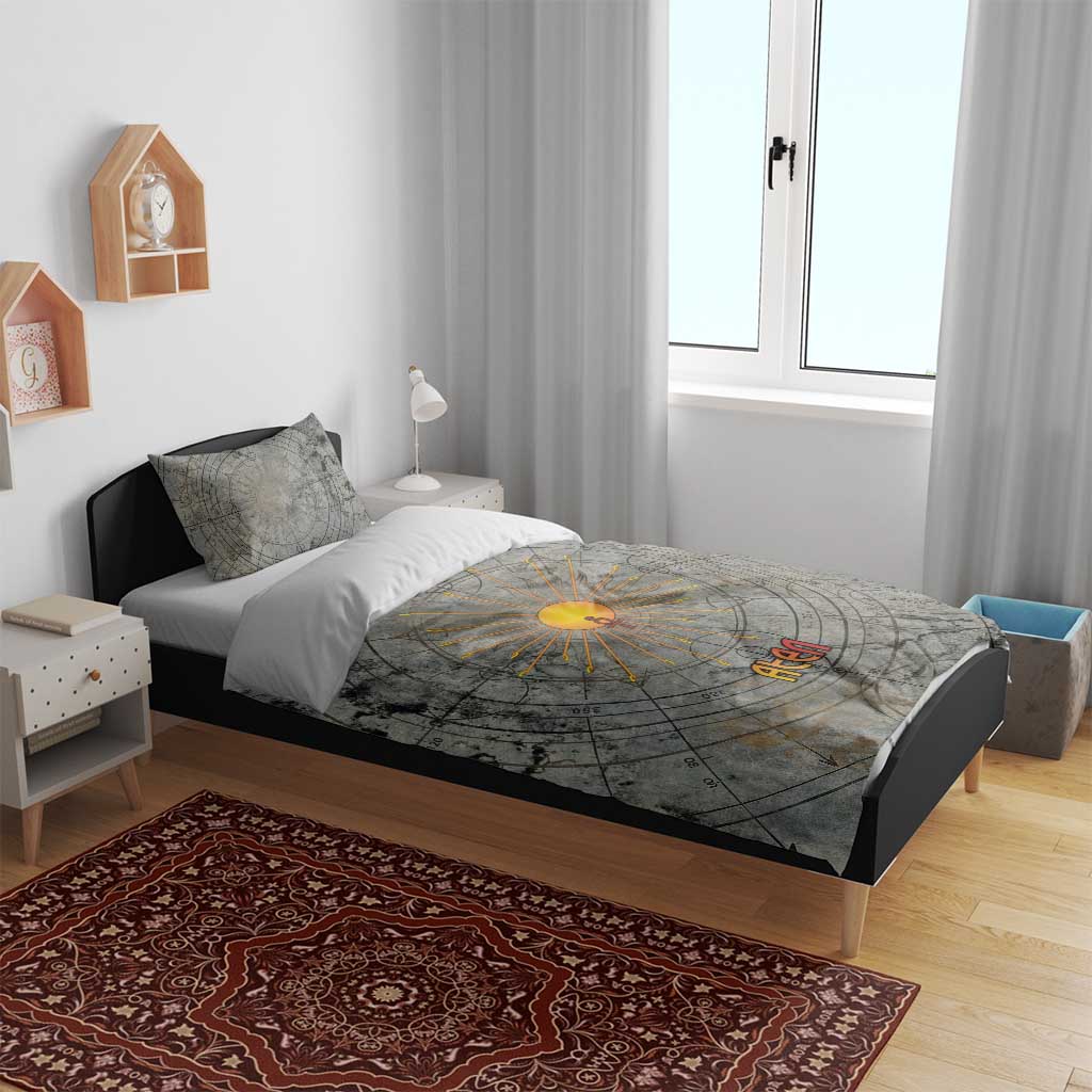 Aten Ancient Egyptian Bedding Set with Gray Astronomical Chart, Radiant Sun Disc Emblem, and Ankh - Wonder Print Shop