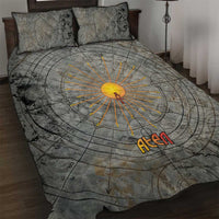 Aten Ancient Egyptian Quilt Bed Set with Gray Astronomical Chart, Radiant Sun Disc Emblem, and Ankh - Wonder Print Shop