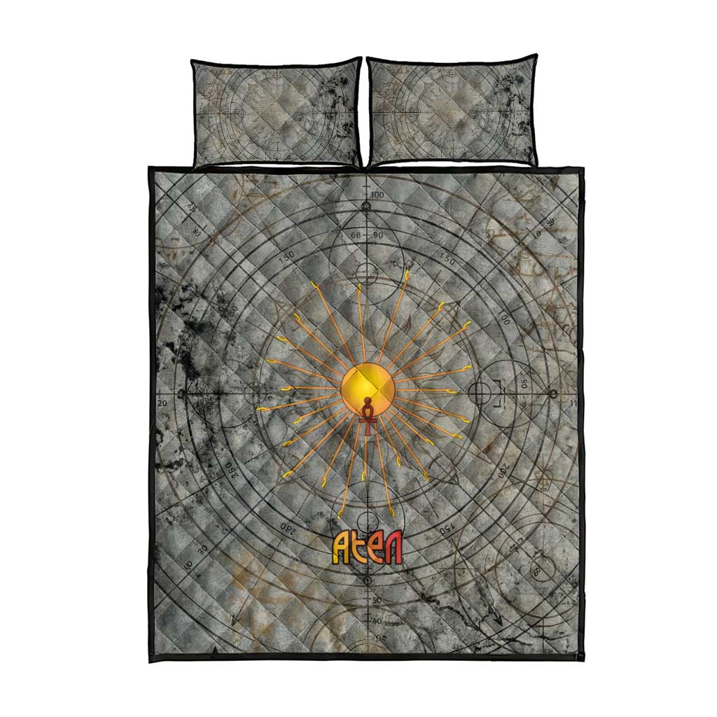 Aten Ancient Egyptian Quilt Bed Set with Gray Astronomical Chart, Radiant Sun Disc Emblem, and Ankh - Wonder Print Shop
