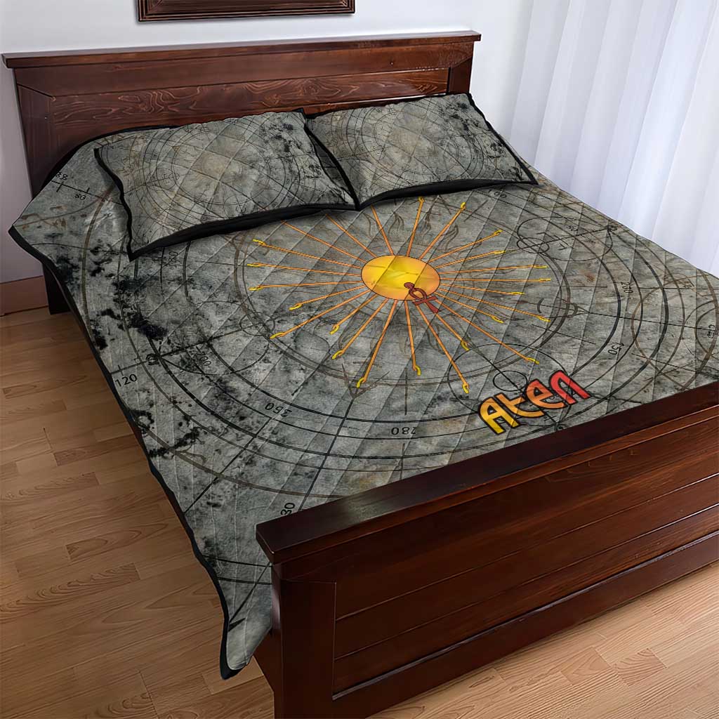Aten Ancient Egyptian Quilt Bed Set with Gray Astronomical Chart, Radiant Sun Disc Emblem, and Ankh - Wonder Print Shop