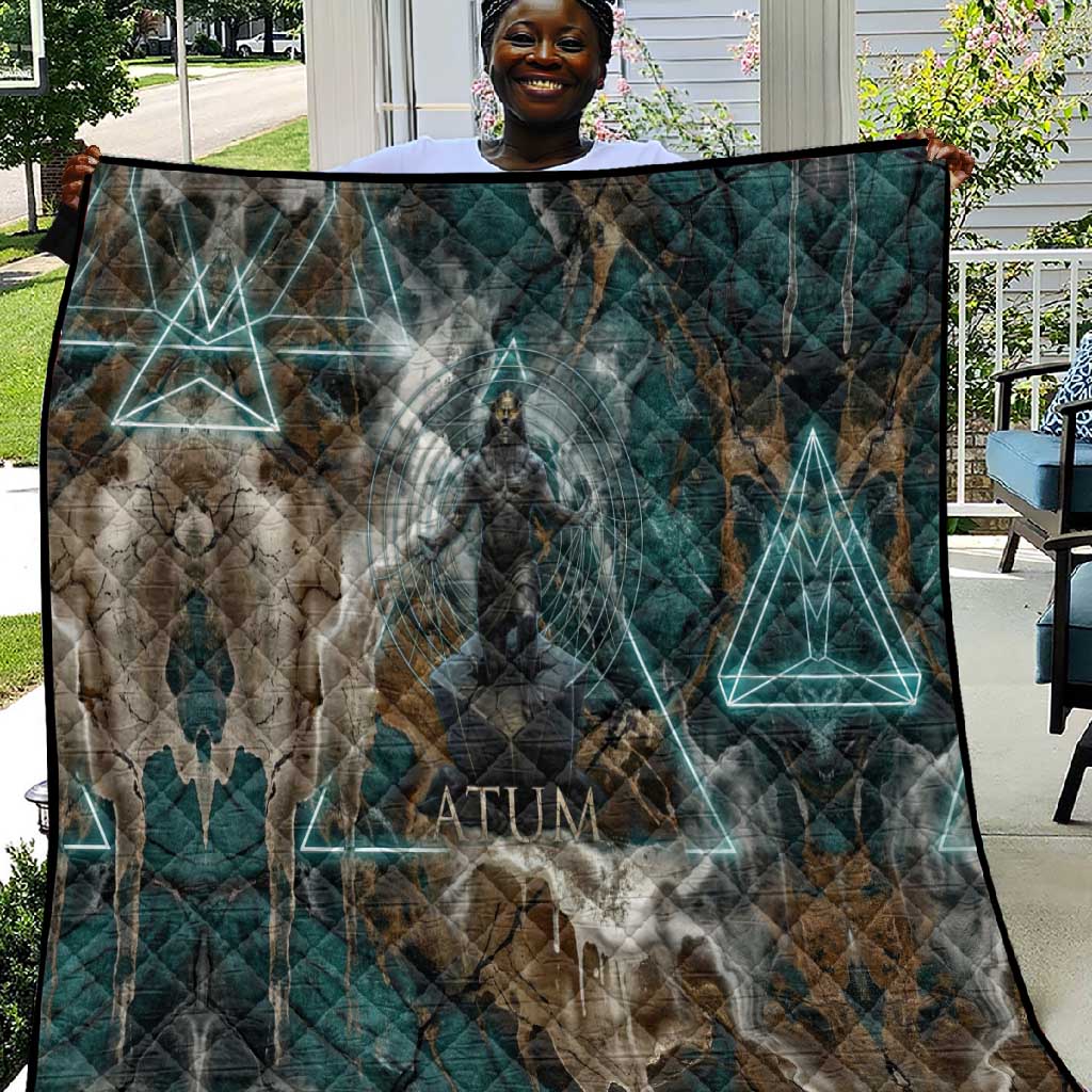 Atum Quilt Ancient Egyptian Teal Marble Smoke, Solar Barque Crown, Creator Deity Statue - Wonder Print Shop