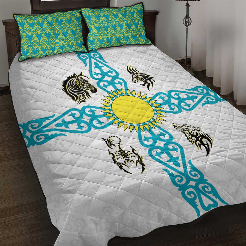 Kazakhstan National Symbols Quilt Bed Set with Tribal Animal Crest and Blue Ethnic Motif on White
