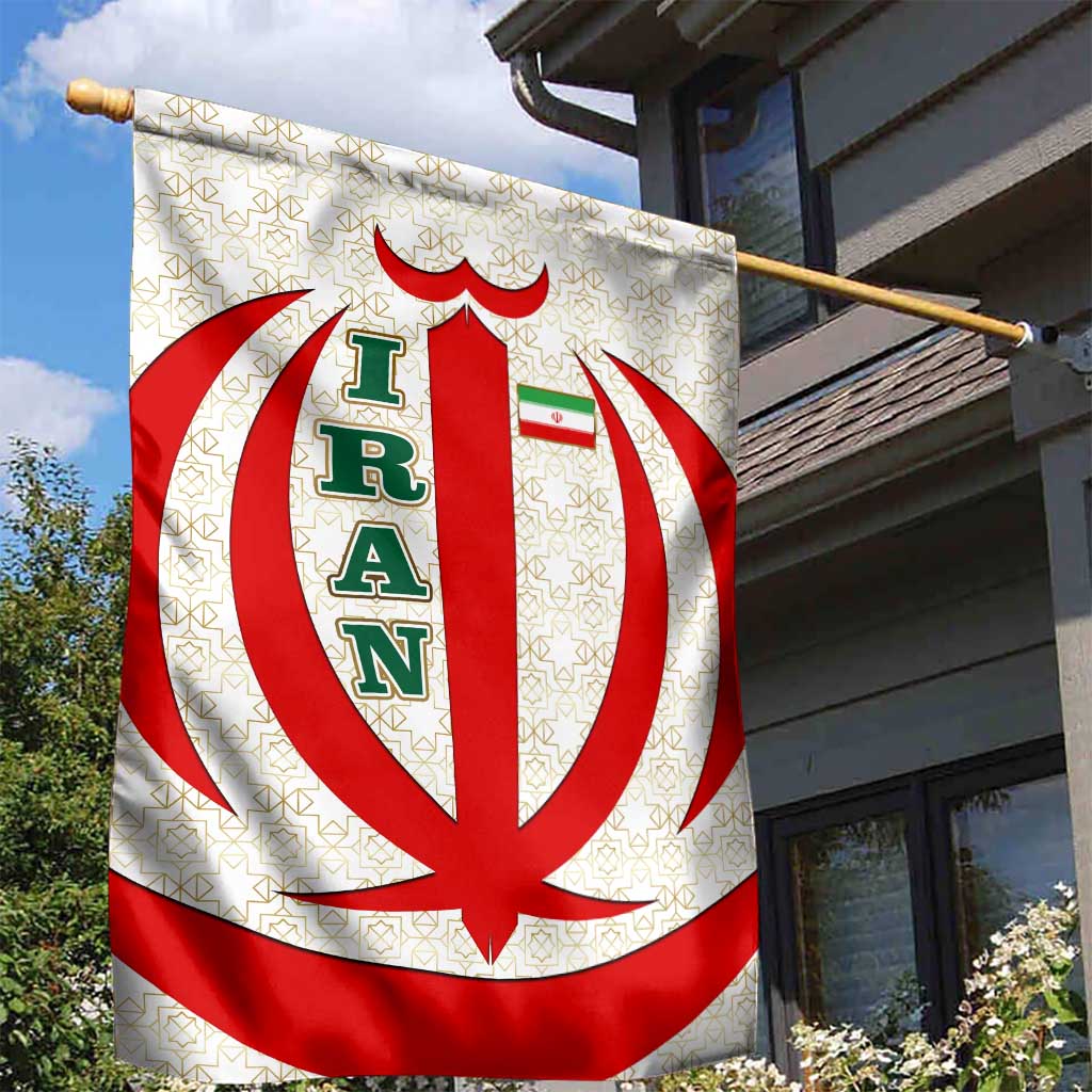 Iran Flag Pattern Garden Flag with Bold Red National Emblem Design