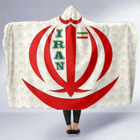 Iran Flag Pattern Hooded Blanket with Bold Red National Emblem Design