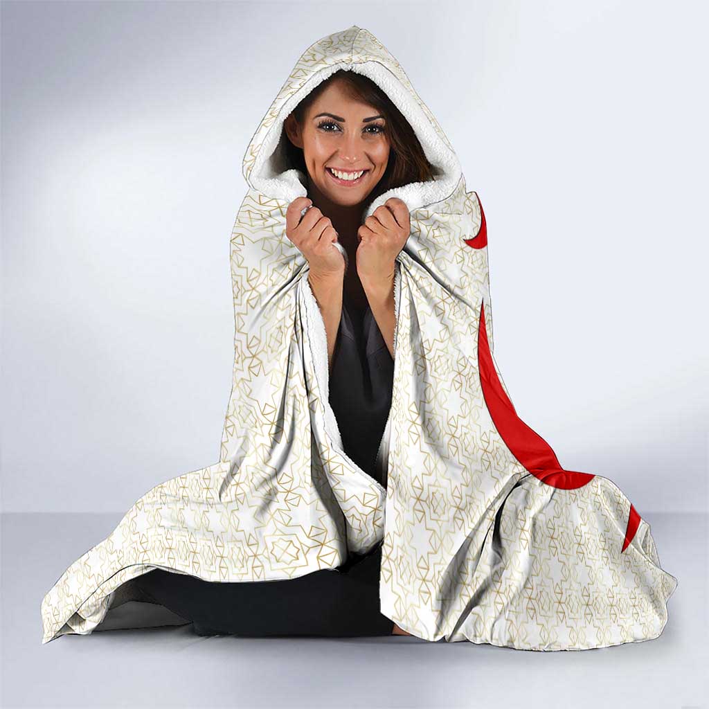 Iran Flag Pattern Hooded Blanket with Bold Red National Emblem Design