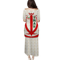 Iran Flag Pattern Puletasi with Bold Red National Emblem Design