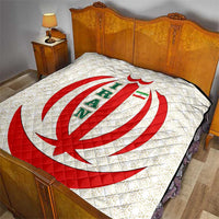 Iran Flag Pattern Quilt with Bold Red National Emblem Design