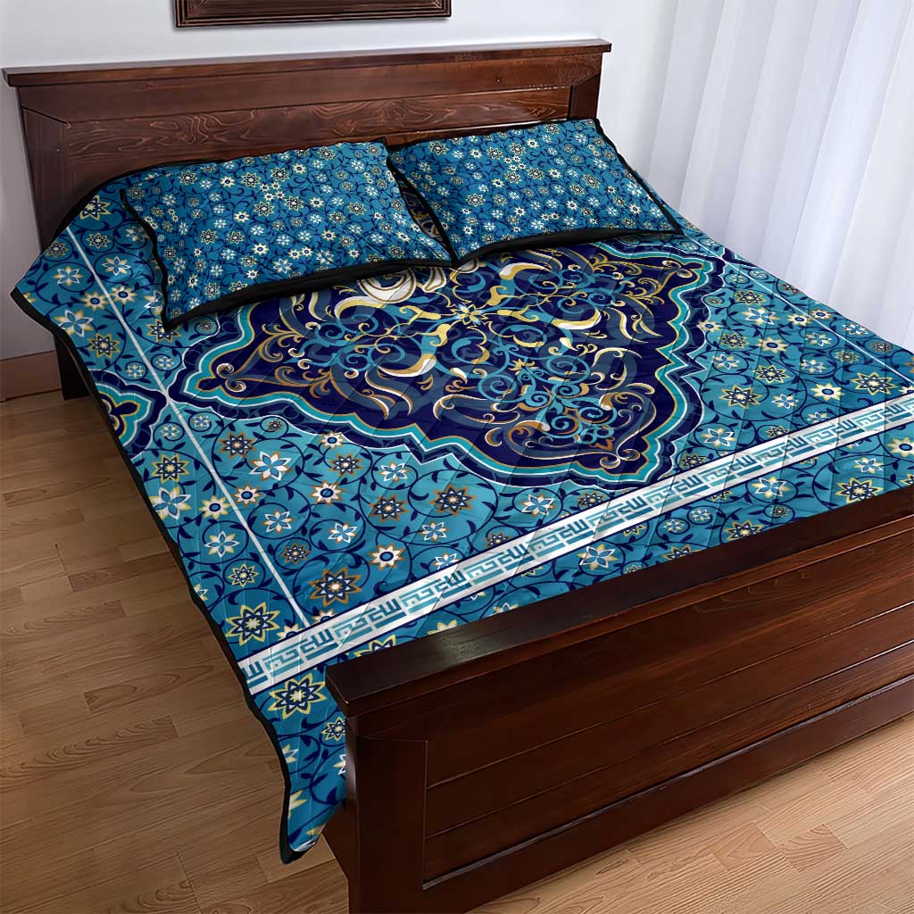 Iranian Mosaic Art Pattern Quilt Bed Set with Persian Calligraphy and Flag Accents
