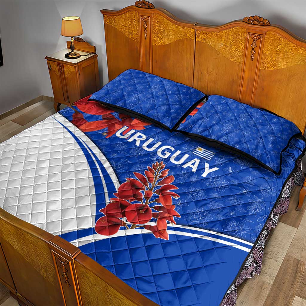 Uruguay Quilt Bed Set with Erythrina Flower Illustration Blue White Nature - Wonder Print Shop