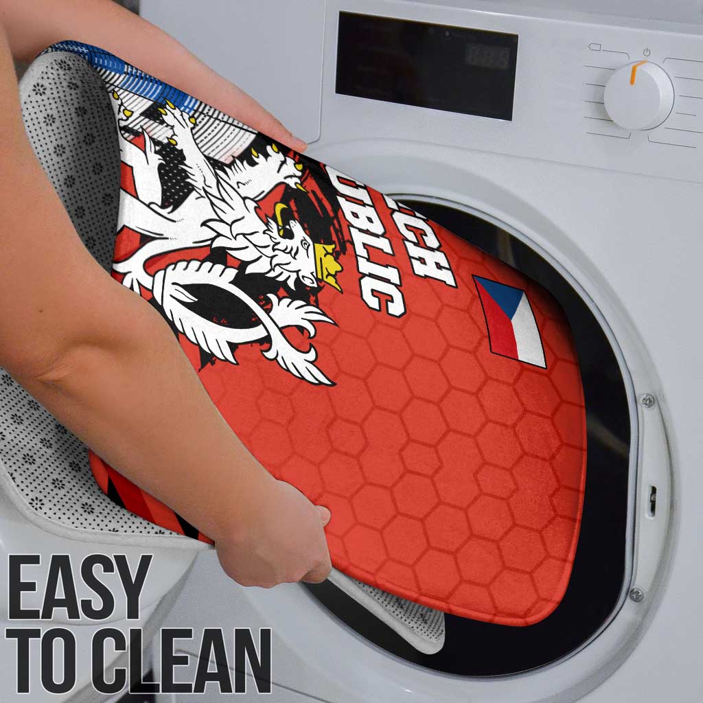 Czech Republic Bathroom Set with Red Black Blue Brushstroke Design and National Lion - Wonder Print Shop