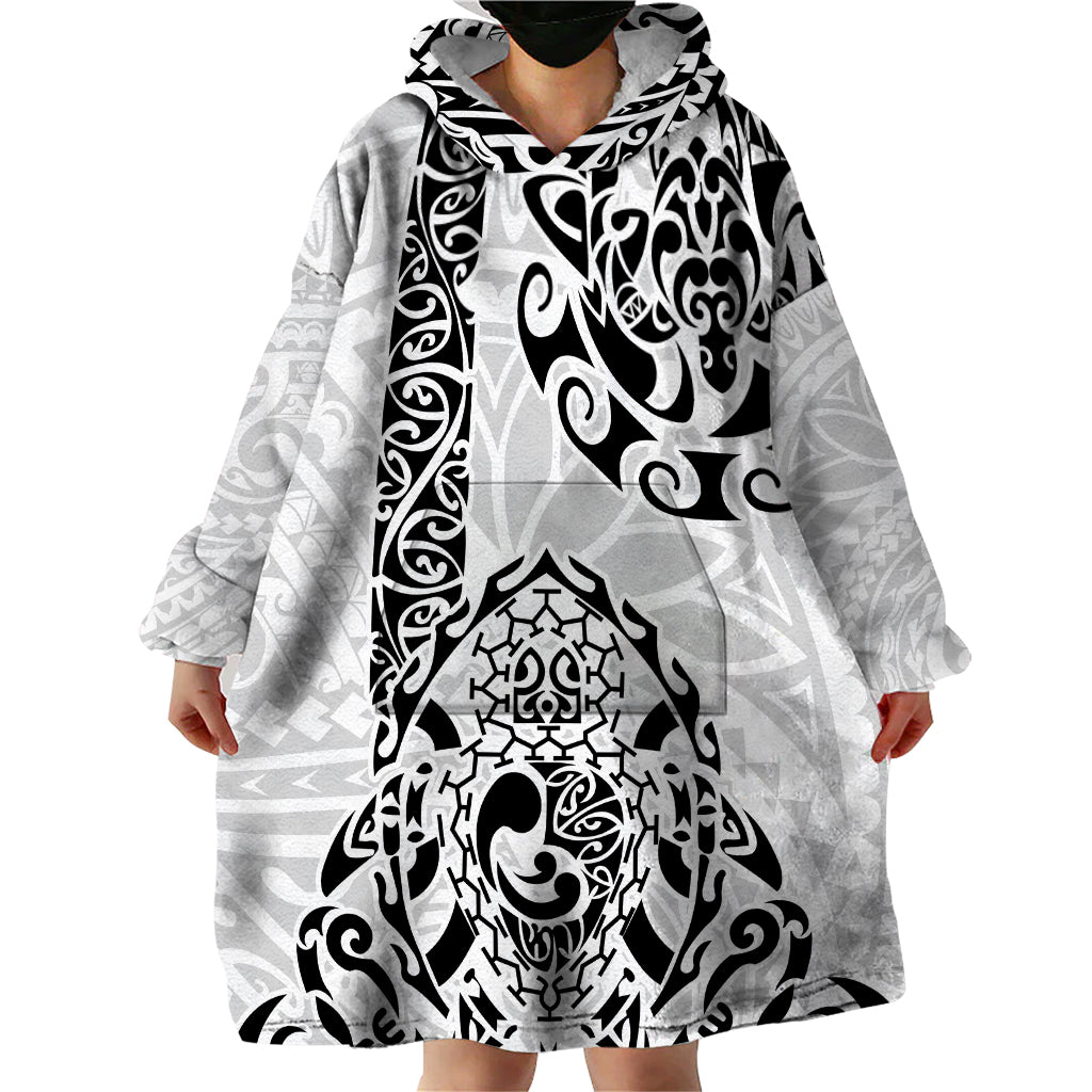 Hawaii Wearable Blanket Hoodie with Polynesian Turtle - Wonder Print Shop